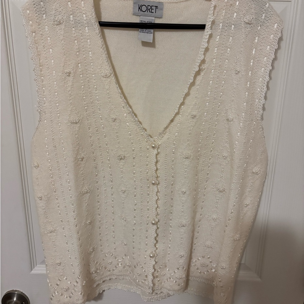 Koret Women's Elegant White V-Neck Sweater Vest Vintage, beaded details